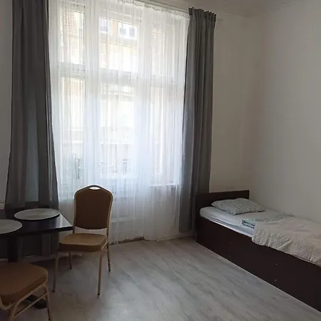 Przy Deptaku Apartment *