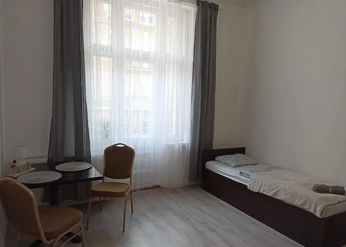 Przy Deptaku 아파트 *